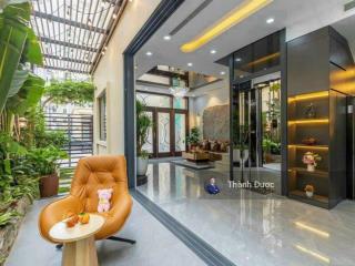 Đuối tài chính bán gấp biệt thự sao biển xẻ khe 84,5m2 kinh doanh tốt, cạnh chung cư