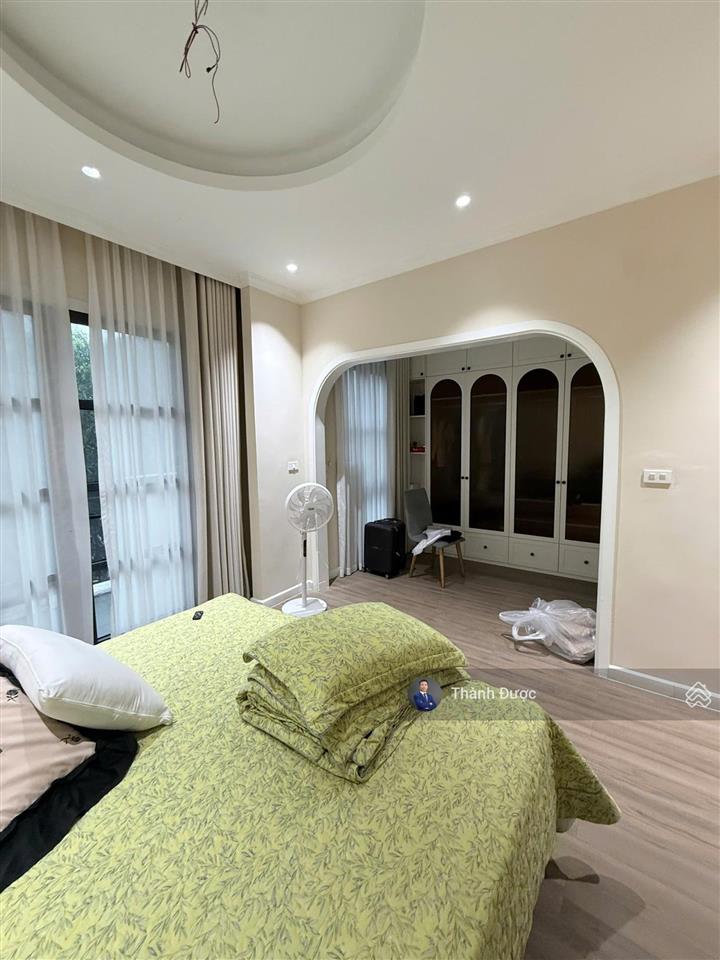 Chính chủ cần bán gấp căn song lập hoàn thiện full đồ tại vinhomes ocean park  gia lâm