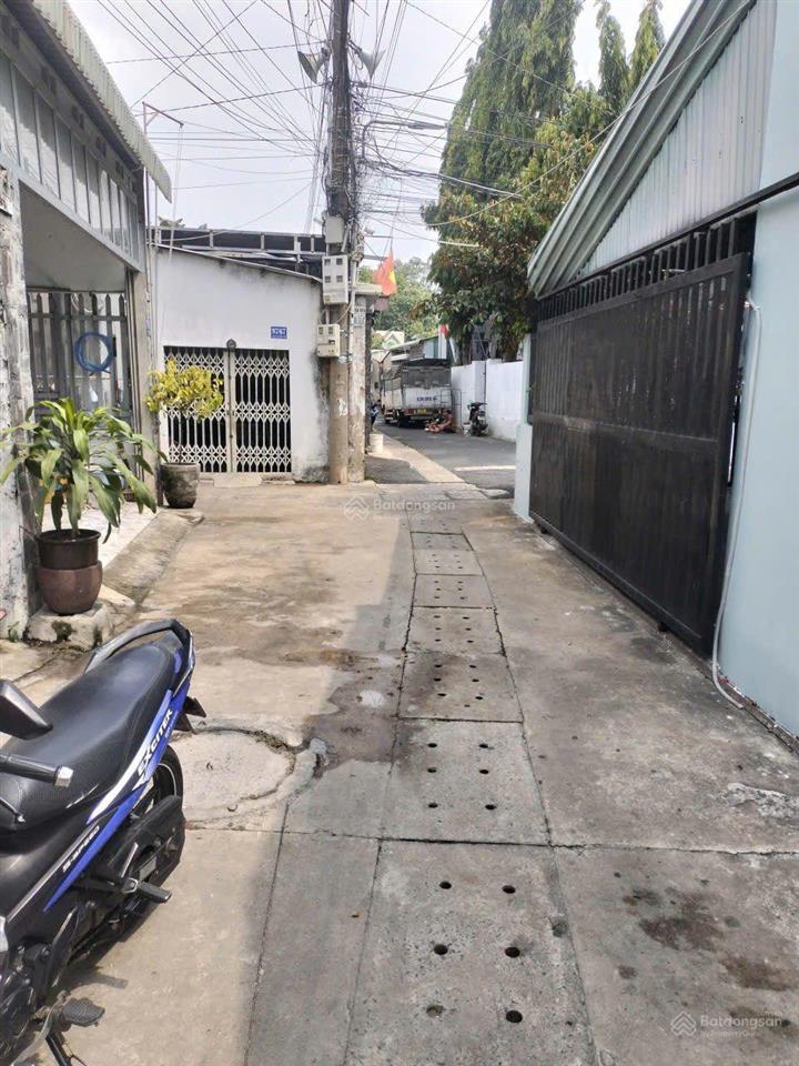 Bán nhà trọ có 4 phòng trọ, 1 kiốt, thu nhập 8tr/tháng. 1/ nguyễn bình