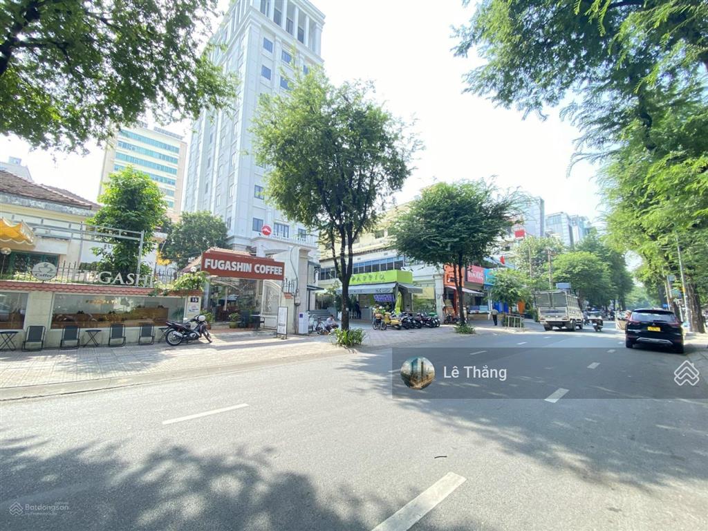 Bán nhà mặt tiền 65 võ văn tần, phường 6, quận 3, dt 20m x 35m. công nhận 704m2, giá 400 tỷ