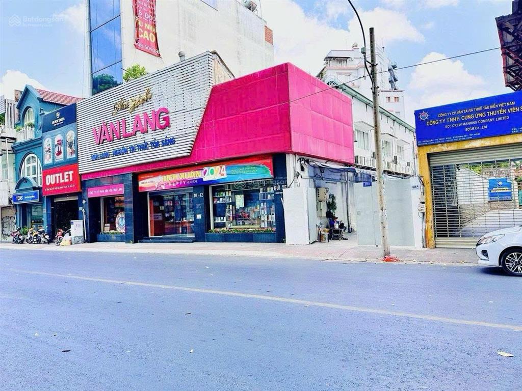 Thương hiệu ! mặt tiền góc nguyễn chí thanh q.10  11x29m cn 300m2  3 tầng  200 triệu/th  75 tỷ