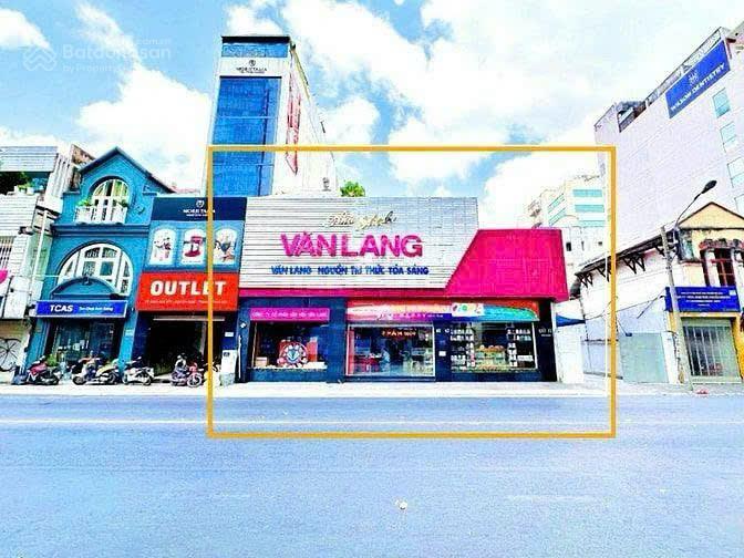 Bán nhà siêu khan hiếm mặt tiền nguyễn chí thanh  dt 18 x 40m  2 tầng  giá bán 100 tỷ tl