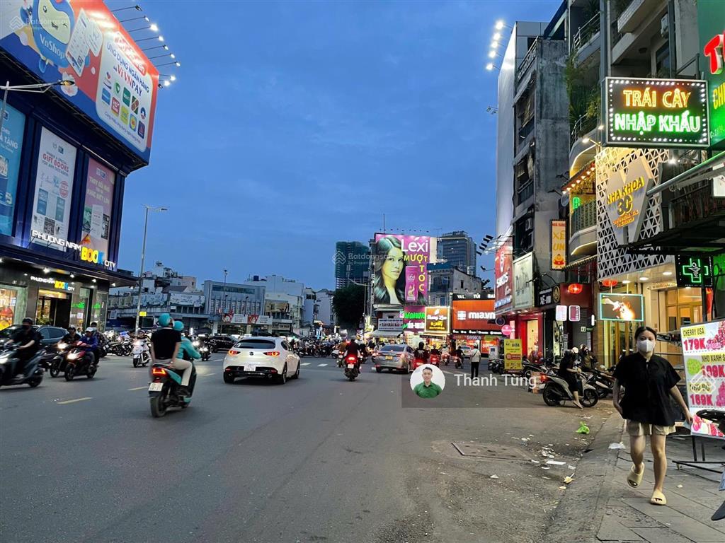 Siêu phẩm góc 2 mặt tiền sư vạn hạnh q10  ngay vạn hạnh mall 4x18m 3 tầng giá 30 tỷ tl