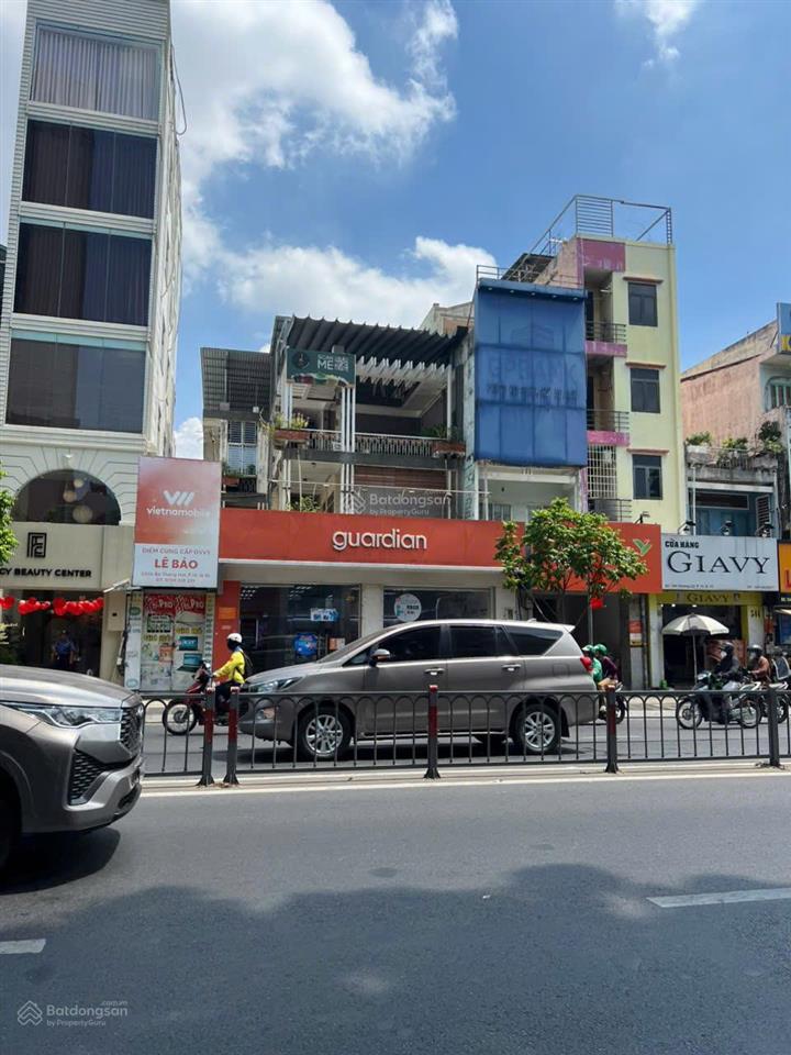 Duy nhất  mặt tiền đường 3 tháng 2, quận 10 dt 8x22m 3 tầng, giá chỉ 55 tỷ
