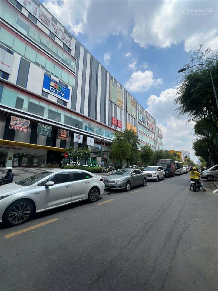 Bán nhà mặt tiền sư vạn hạnh  đối diện vạn hạnh mall  4x17m  4 tầng  giá 35 tỷ tl