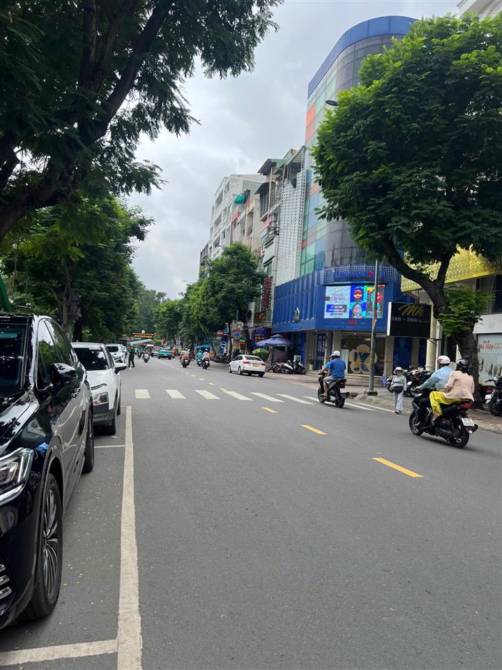 Căn góc 2 mặt tiền cao thắng p.12, quận 10, dt 4x17m 4 tầng, giá 25 tỷ