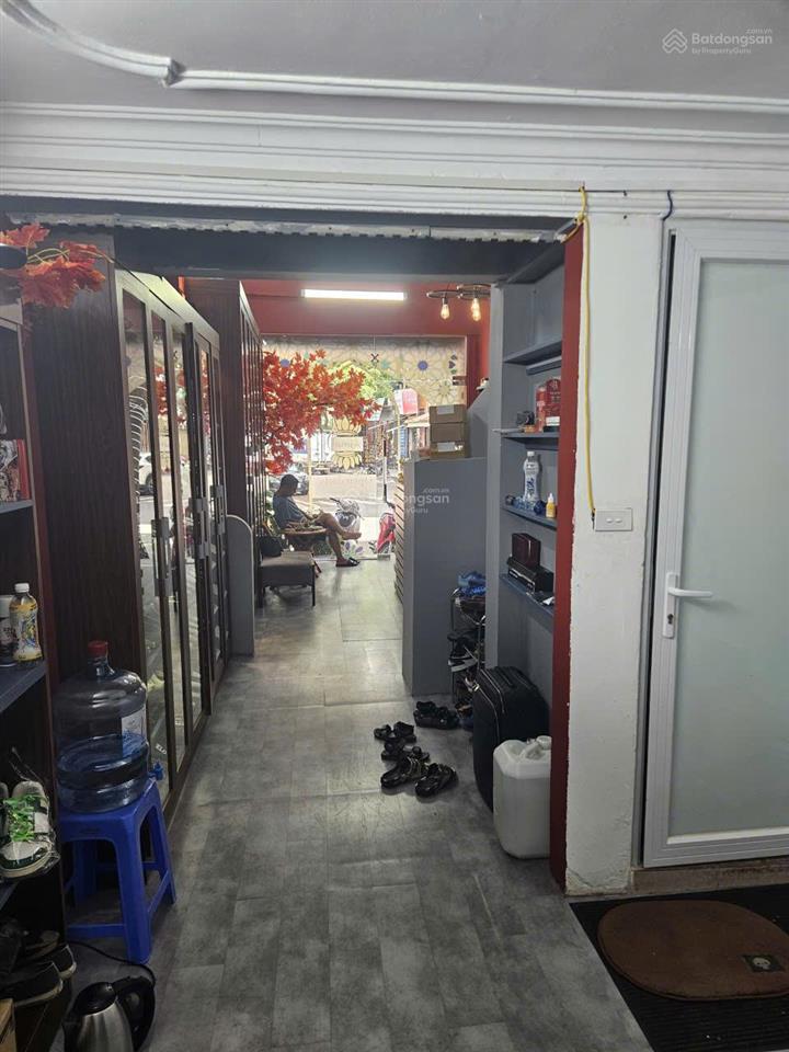 Cho thuê nhà mặt phố số 8 sơn tây, 34m2, giá thỏa thuận, phường ba đình, hà nội