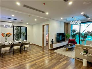 Bán căn 92m2 lâu dài view hồ 8.3 tỷ, tầng trung ngắm pháo hoa, dự án grand sunlake văn quán