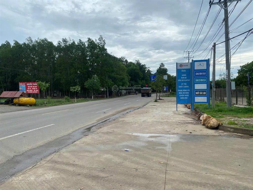 Bán cây xăng quốc lộ 55 ngã ba bông trang giá 80 tỷ