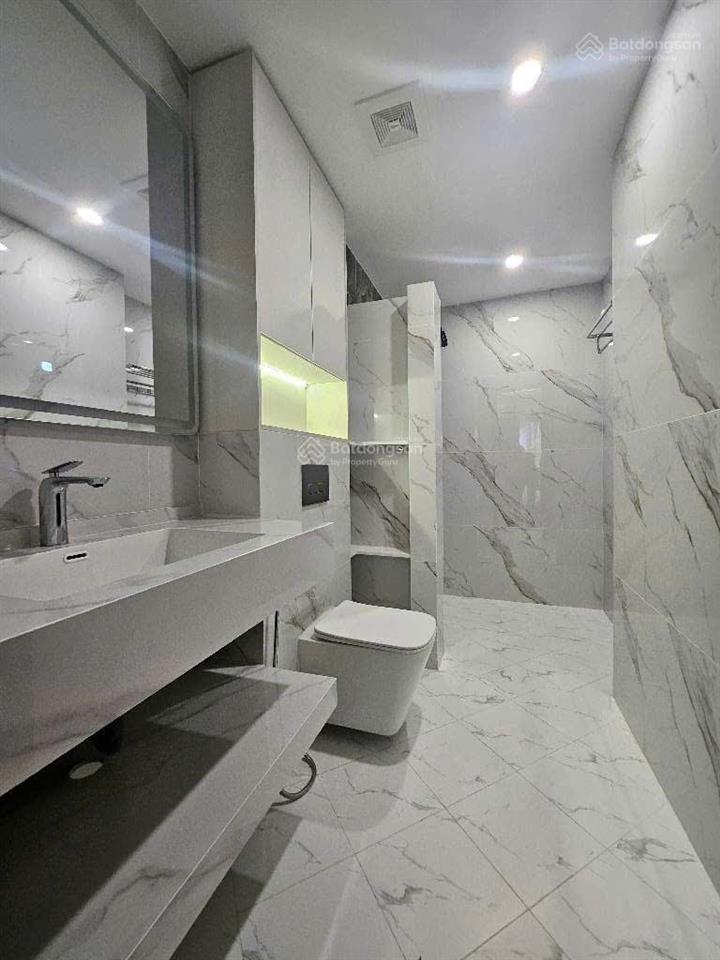 Nhà mới đẹp thang máy trần duy hưng 52m 5 tầng mt 7m 13.2 tỷ kinh doanh