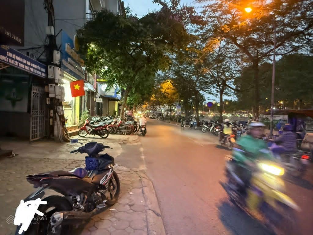 Siêu phẩm 8 tầng nguyễn khang 92m mt 4.5m 51 tỷ  doanh thu 1.2 tỷ/năm