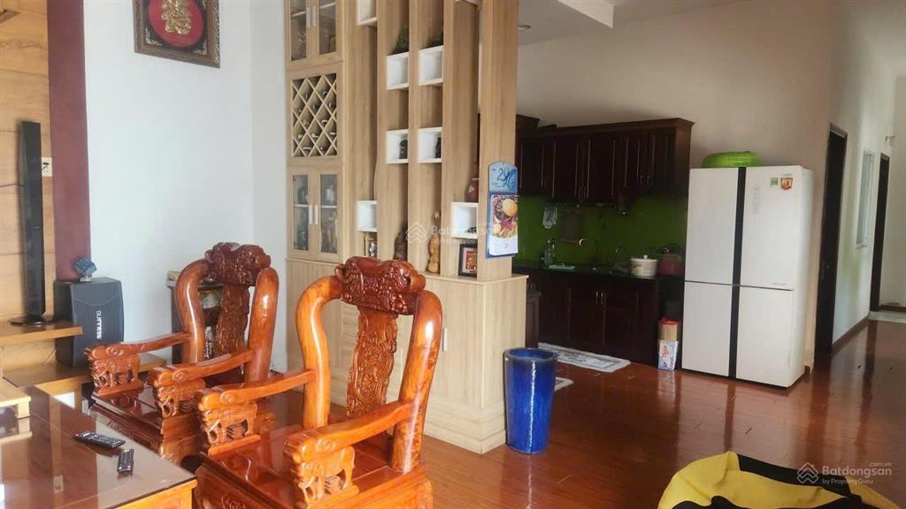 Cần bán biệt thự mini gần chợ bà điểm, hóc môn