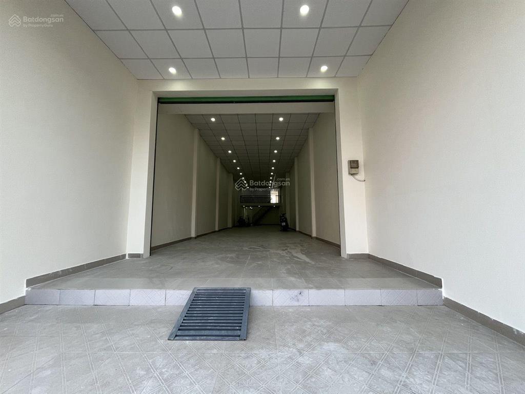 Bán nhà mặt phố phan văn hớn, 9,99 tỷ, 163m2, giá tốt