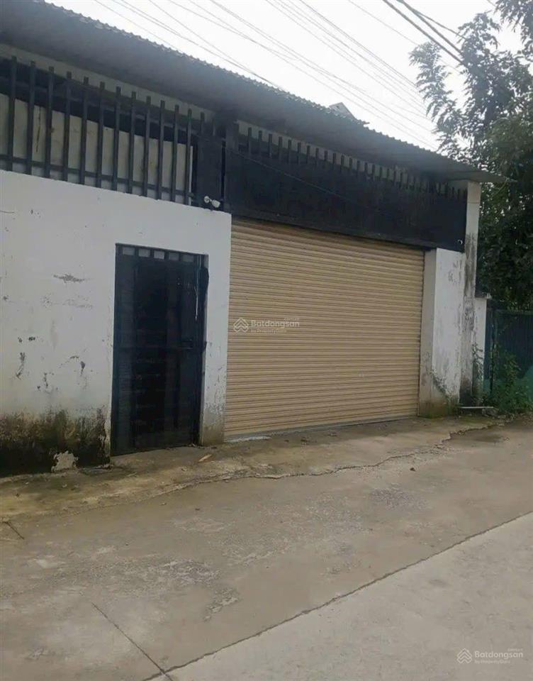 Bán xưởng 8m x 23m gần đường nguyễn văn bứa