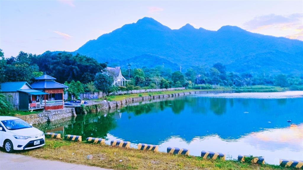Cần bán lô đất view hồ diện tích 1900 m thổ cư 100 m mặt tiền 17 m tại yên bài hà nội giá 7 tr m