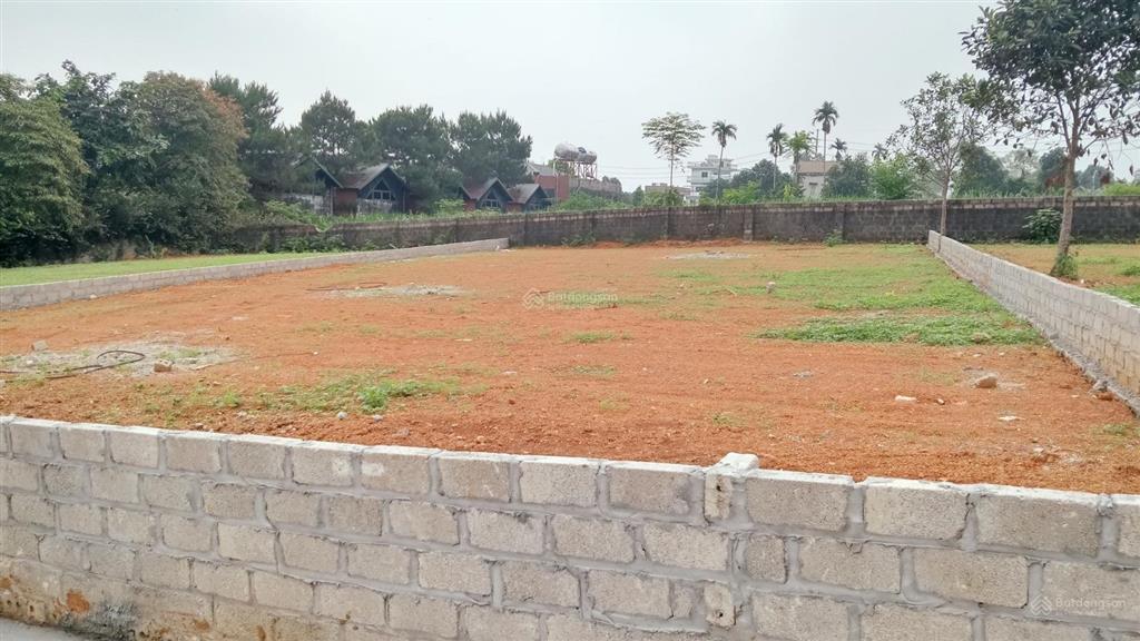 Chính chủ cần bán lô đất tại xã yên bài hà nội đt 451m2 thổ cư 150 m mặt tiền 15 m giá cực tốt
