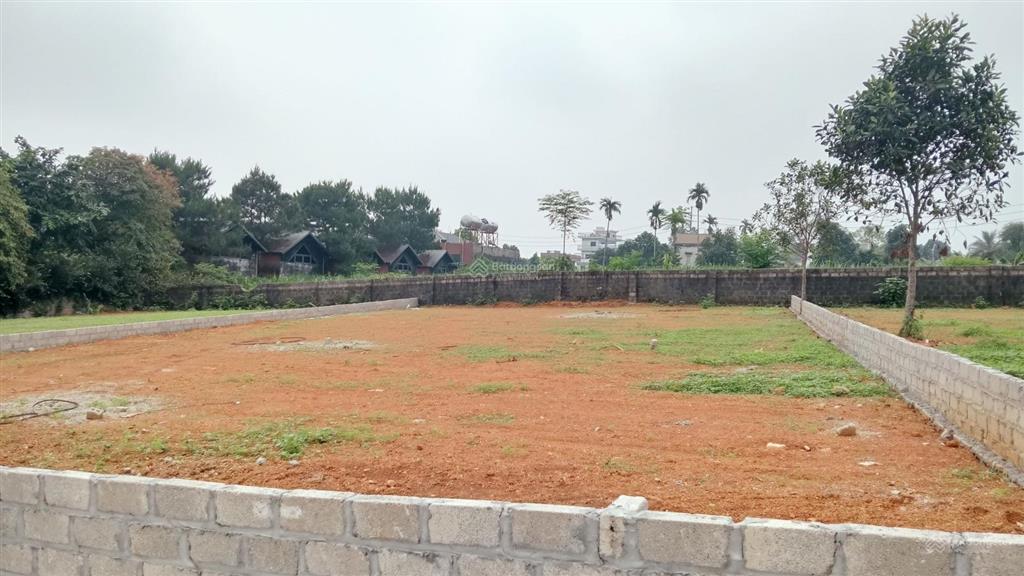 Chính chủ cần bán lô đất tại xã yên bài hà nội đt 451m2 thổ cư 150 m mặt tiền 15 m giá cực tốt