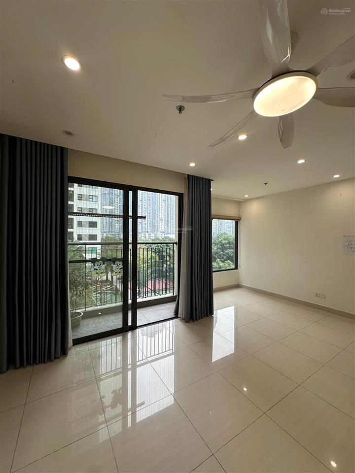 Siêu phẩm 2pn+1 full gỗ sổ đỏ cầm tay view thoáng đẹp