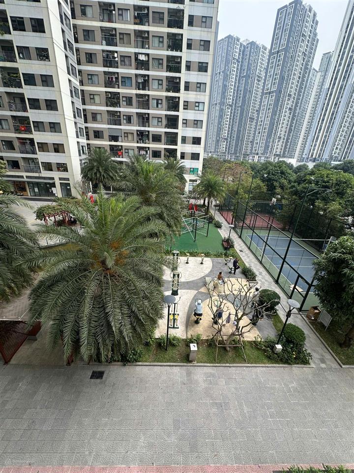 Siêu phẩm 2pn+1 full gỗ sổ đỏ cầm tay view thoáng đẹp