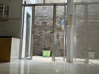 Nhà nhất chi mai ra đường c12 giáp sân bay ga t3 p13 tân bình