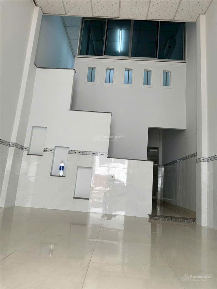 Nhà nhất chi mai ra đường c12 giáp sân bay ga t3 p13 tân bình