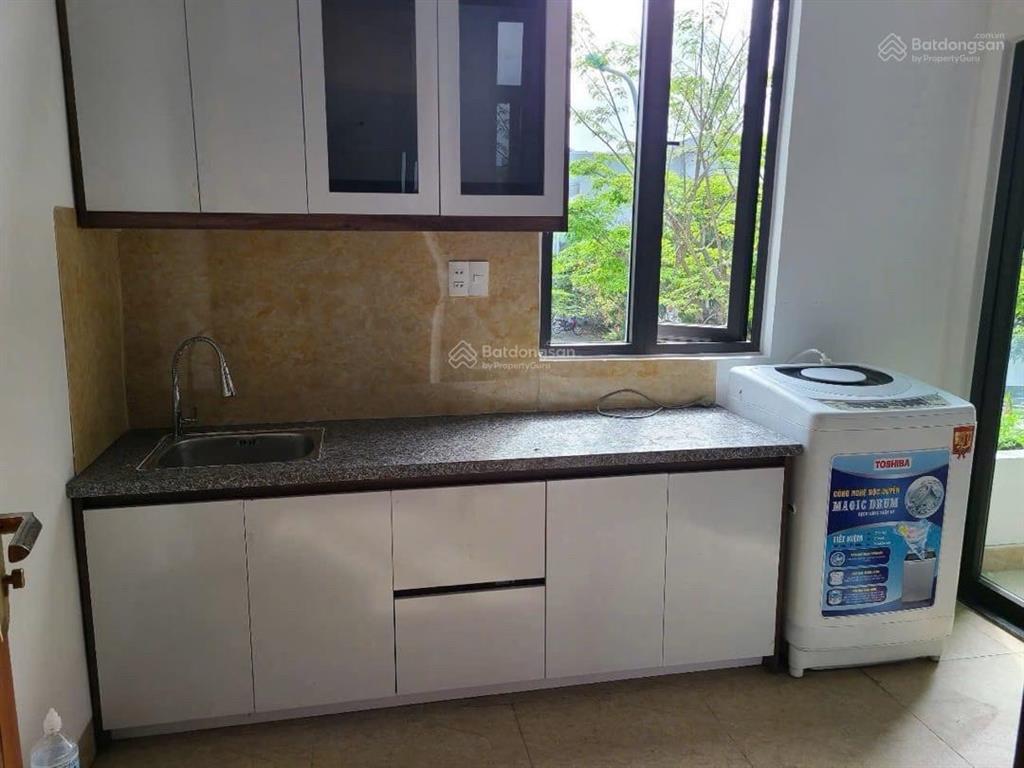Nhà 3 tầng mặt tiền hiếm có dòng tiền đến 25tr/ tháng giá chỉ 7,6 tỷ
