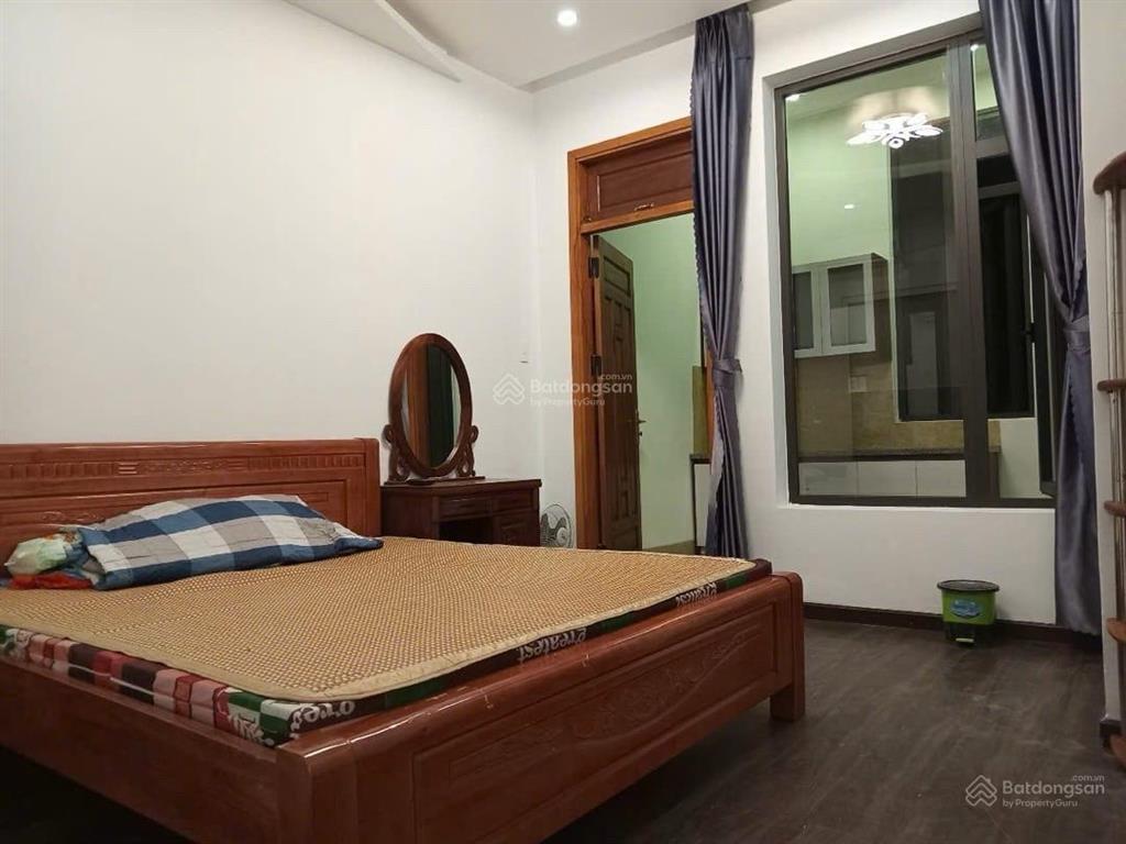Nhà 3 tầng mặt tiền hiếm có dòng tiền đến 25tr/ tháng giá chỉ 7,6 tỷ