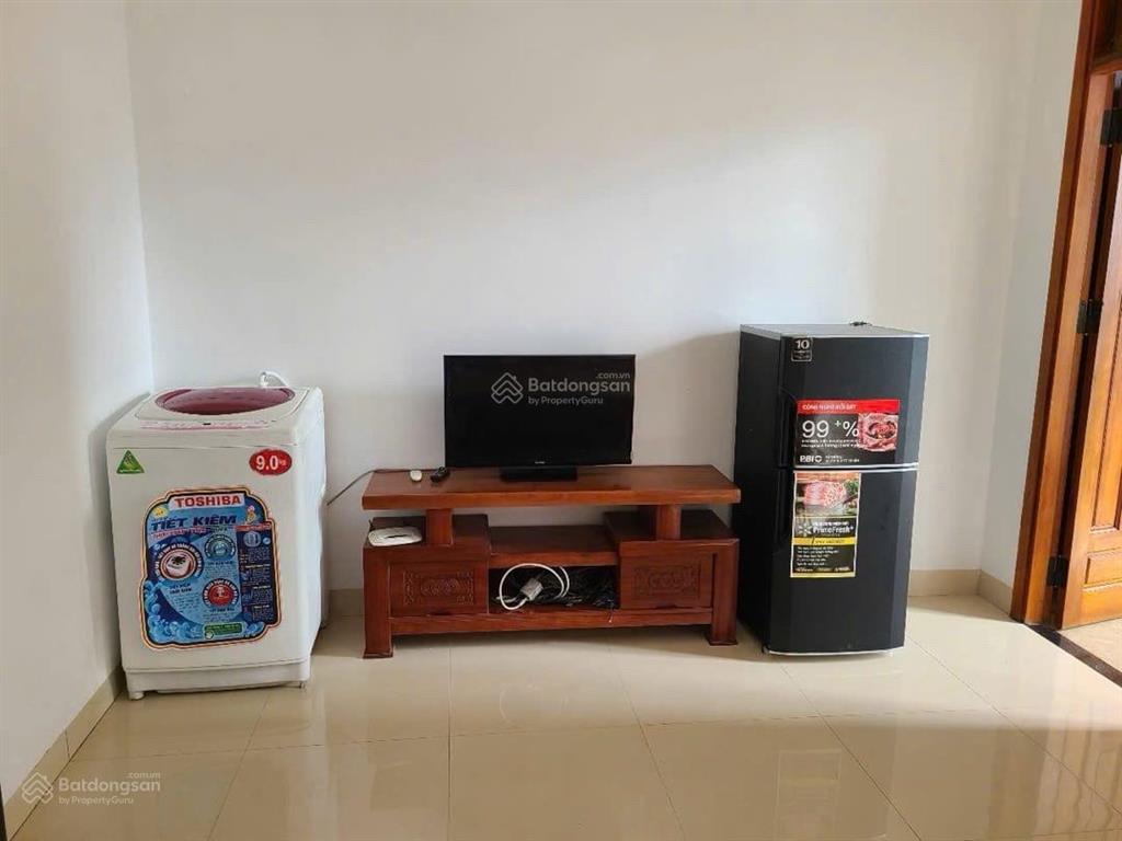 Nhà 3 tầng mặt tiền hiếm có dòng tiền đến 25tr/ tháng giá chỉ 7,6 tỷ