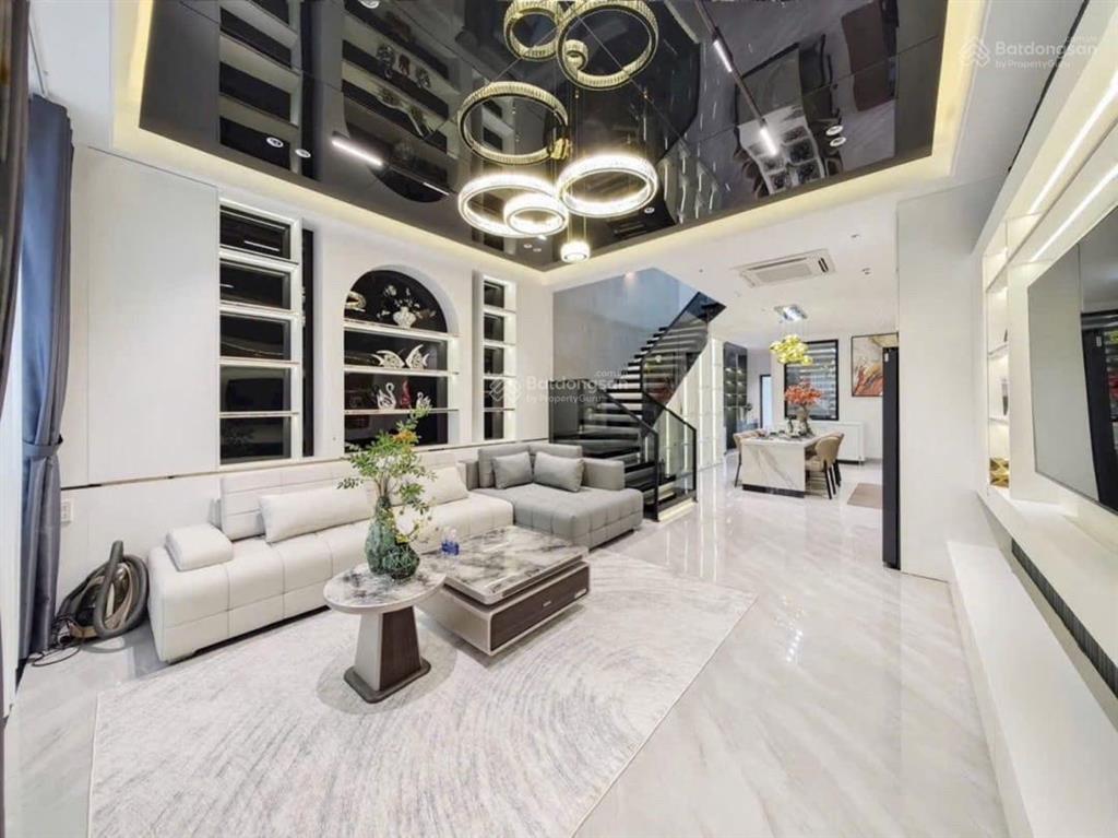 Bán nhà 3 tầng luxury mới 100% full nội thất mặt tiền thanh lương, hòa xuân 100m 9 tỷ
