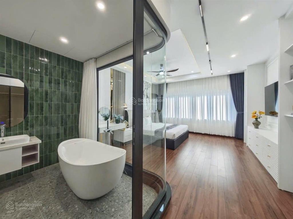 Bán nhà 3 tầng luxury mới 100% full nội thất mặt tiền thanh lương, hòa xuân 100m 9 tỷ