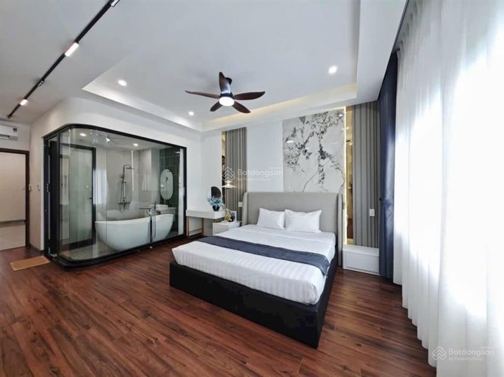 Bán nhà 3 tầng luxury mới 100% full nội thất mặt tiền thanh lương, hòa xuân 100m 9 tỷ