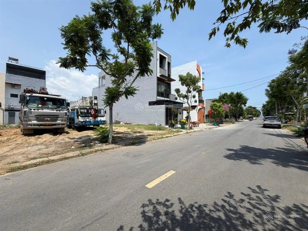 Đất biển đà nẵng 200m2 giá chỉ nhỉnh 12 tỷ ngang 10