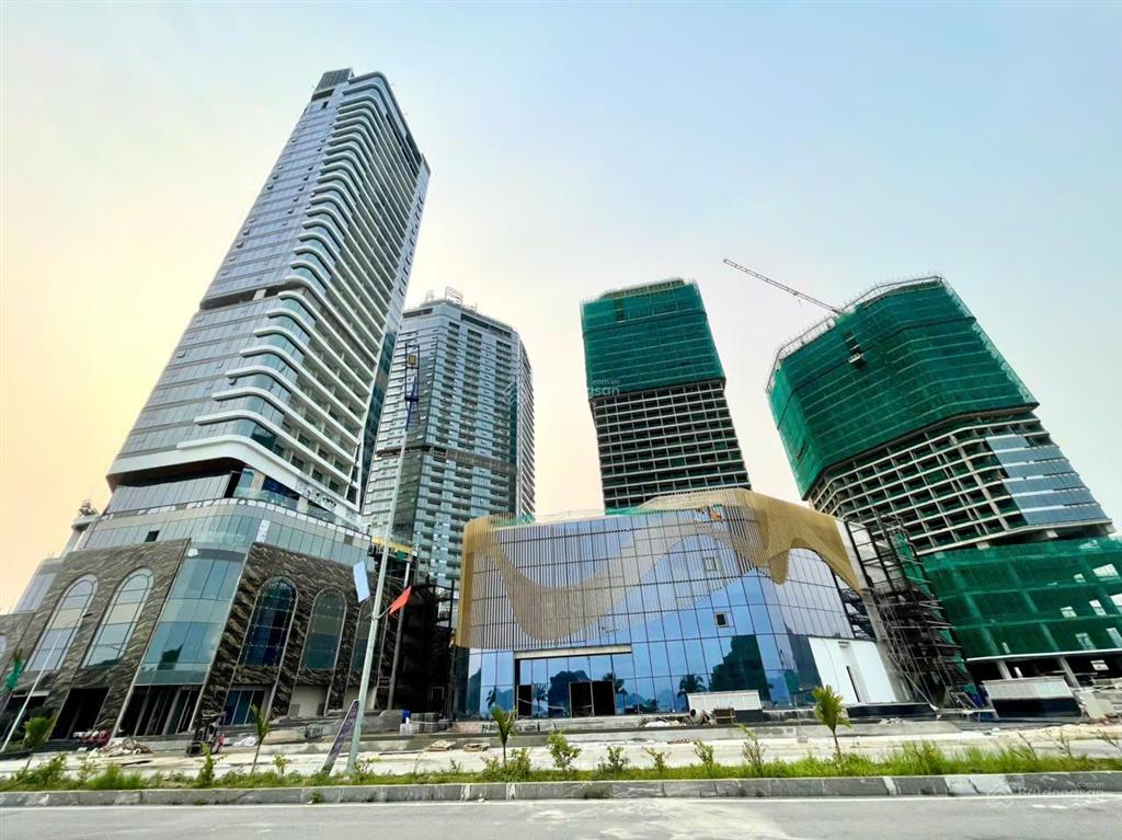 Sốc !!! giảm sâu tới 380trieu nhân dịp lễ 30/41/5 ,tặng kèm gói nội thất 150tr cho căn studio 30m2