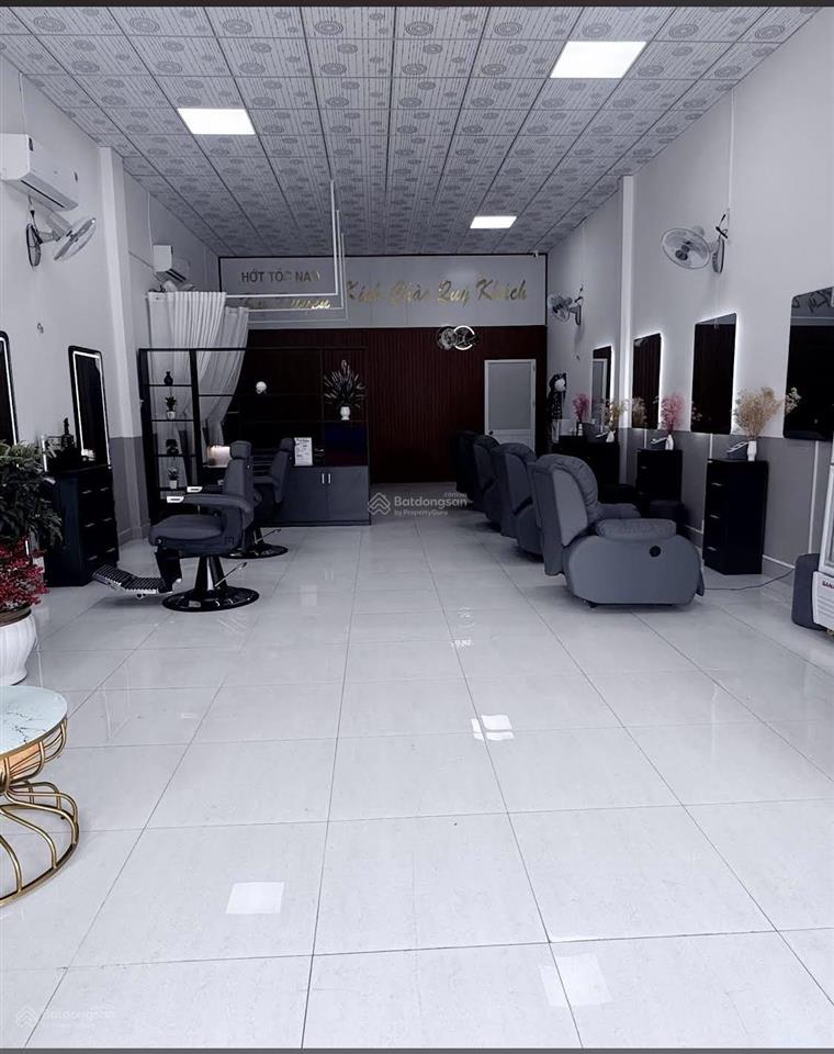 Bán nhà mặt phố đường quang trung, xuân hòa, giá siêu hời 4,5 tỷ