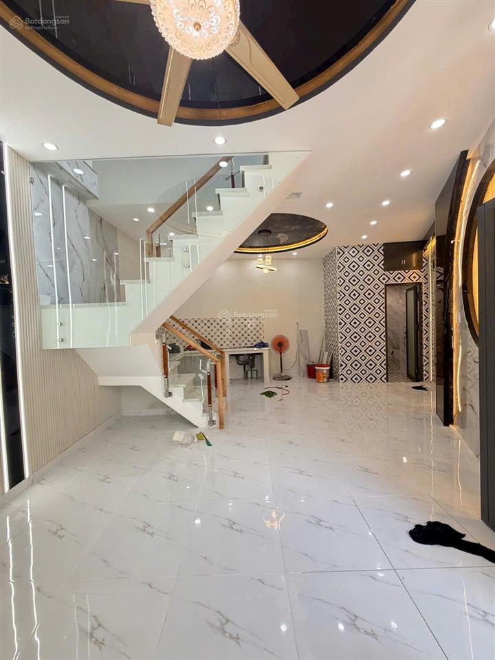 Bán nhà phường tân hưng quận 7  giáp lotemark