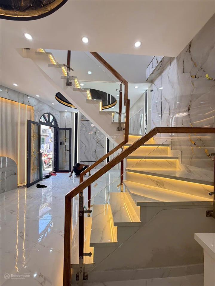 Bán nhà phường tân hưng quận 7  giáp lotemark