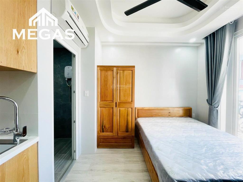 Căn hộ full nội thất a  z  ban công ngay tại bắc hải