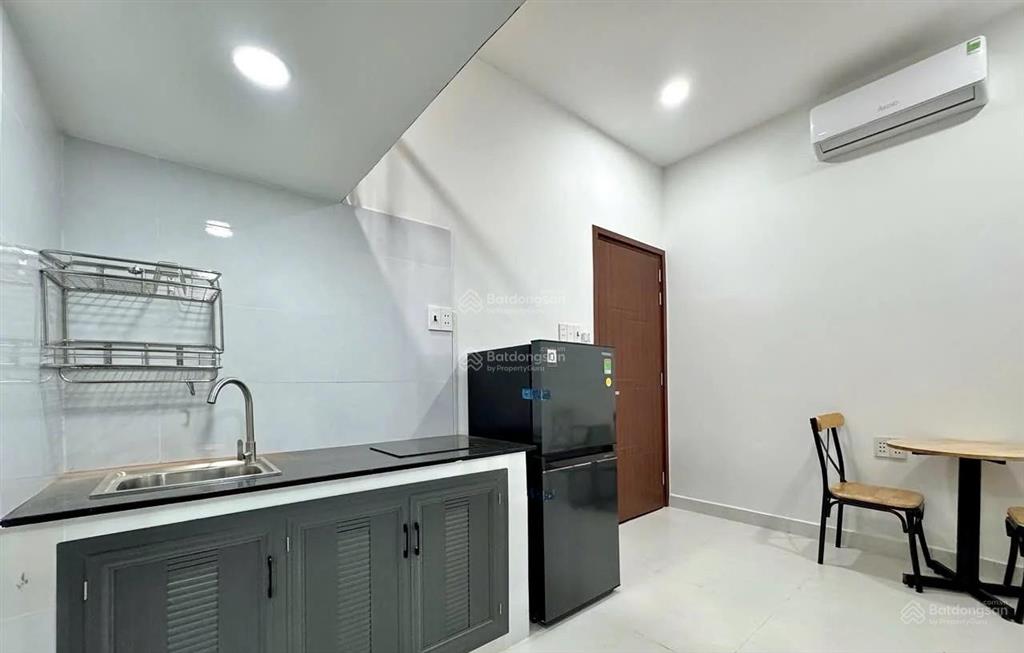 Phòng trọ hiện đại giá rẻ gần công viên hoàng văn thụ