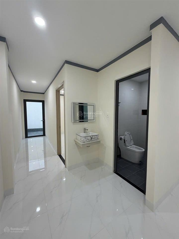 Đất đồng nai, bàu trâm, nhà vừa xây xong, sạch đẹp kiên cố