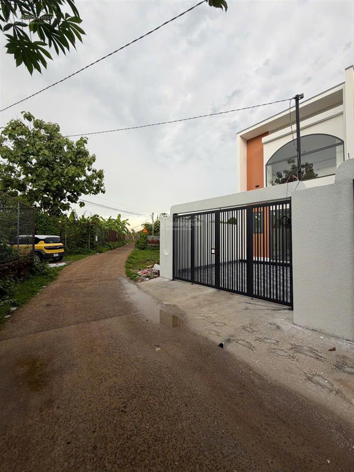 Đất đồng nai, bàu trâm, nhà vừa xây xong, sạch đẹp kiên cố
