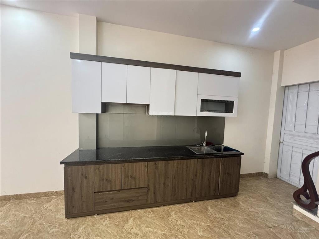Nhà đẹp  sát quốc lộ 6  full nội thất  38m2 4t chỉ 4.45ty ô tô đỗ cạch nhà