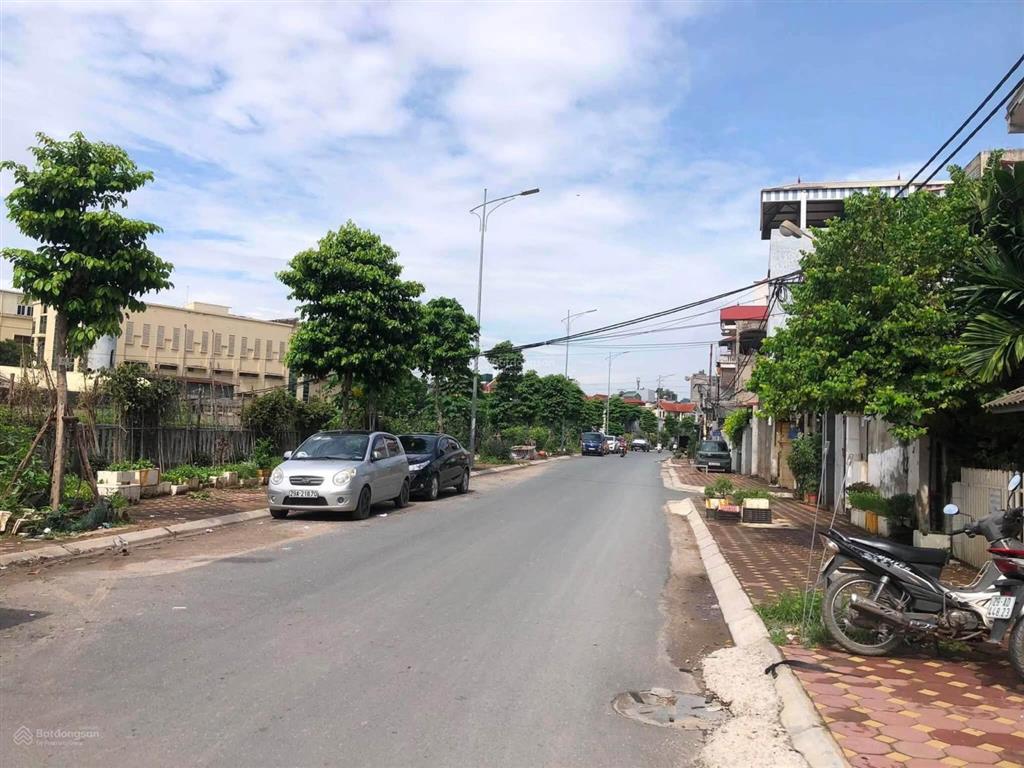 Ngô quyền hà đông | 66.6m | 4 tầng | mt 4.3m | 11.8 tỷ ô tô đỗ cửa gần mặt phố nhà rộng sổ vuông