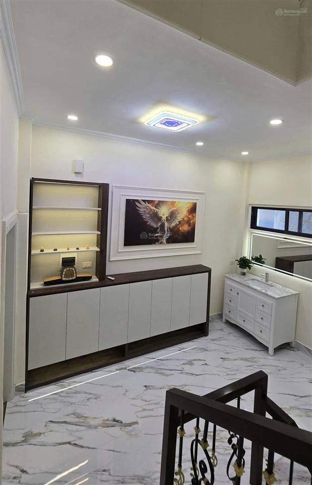 Tô hiệu hà đông 42m | 4 tầng | mt 4.6m | 9.99 tỷ  10m ra mặt phố ô tô đỗ cửa full nội thất