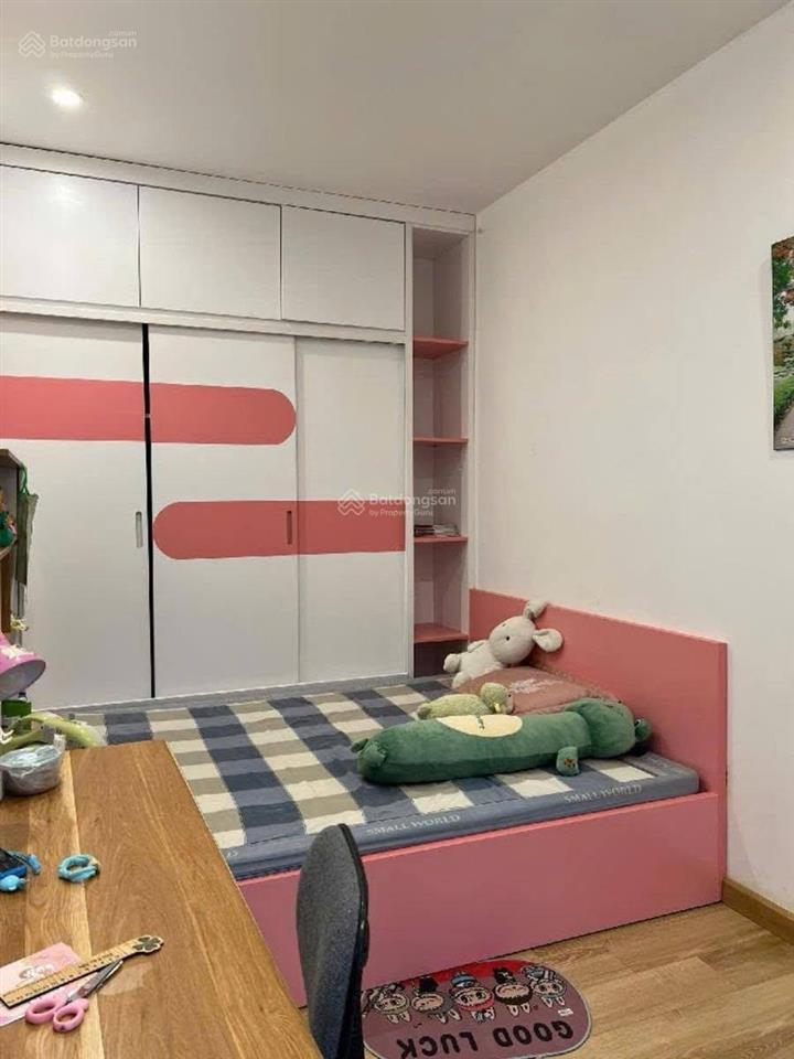 Bán nhà vạn phúc, căn góc 2 mặt thoáng, 52m2, mặt tiền 8,3m, ô tô vào nhà, 13,2 tỷ