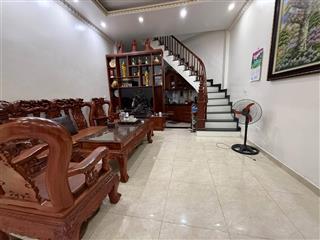 Cần bán căn mặt phố yên phúc  41m  5 tầng  mặt tiền 4.4m  giá 9 tỷ