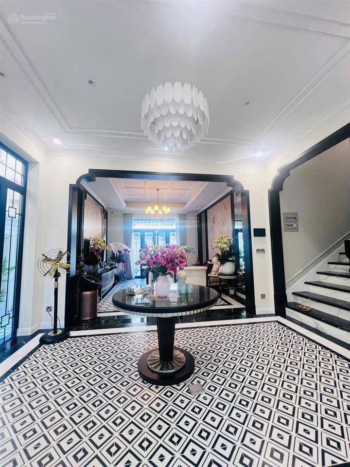 Bán biệt thự đẹp hiếm thảo điền, quận 2, hcm, 386m2