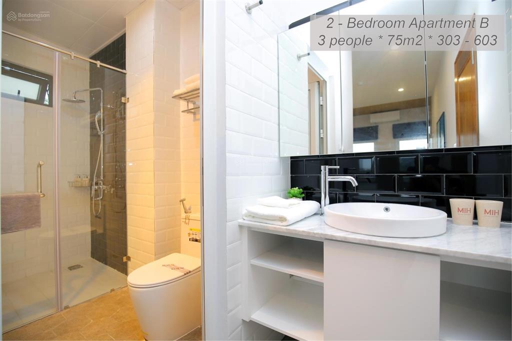Chdv 75m2 2pn 2wc 1 ban công / dọn dẹp 2l/tuần / điều hoà 2 chiều