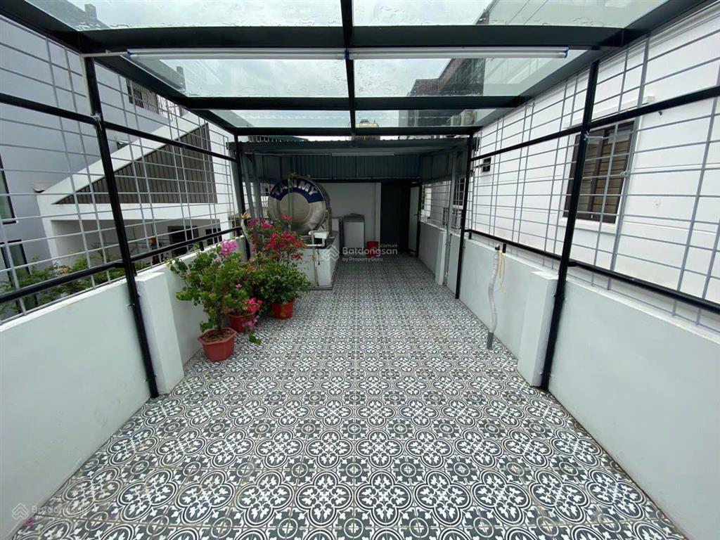 Cho thuê nhà 4 tầng 4pn 3wc ngọc thụy  ở ngay