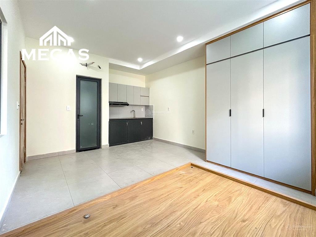Studio ban công full nội thất ngay hoàng diệu 2  đại học ngân hàng  spkt  linh trung