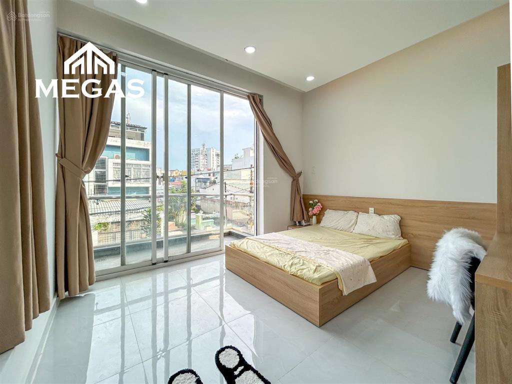 Cho thuê phòng không có gác, studio ban công đầy đủ nội thất ở đỗ xuân hợp  ga metro bình thái